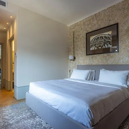 Aparthotel Grand Universe La Residenza *